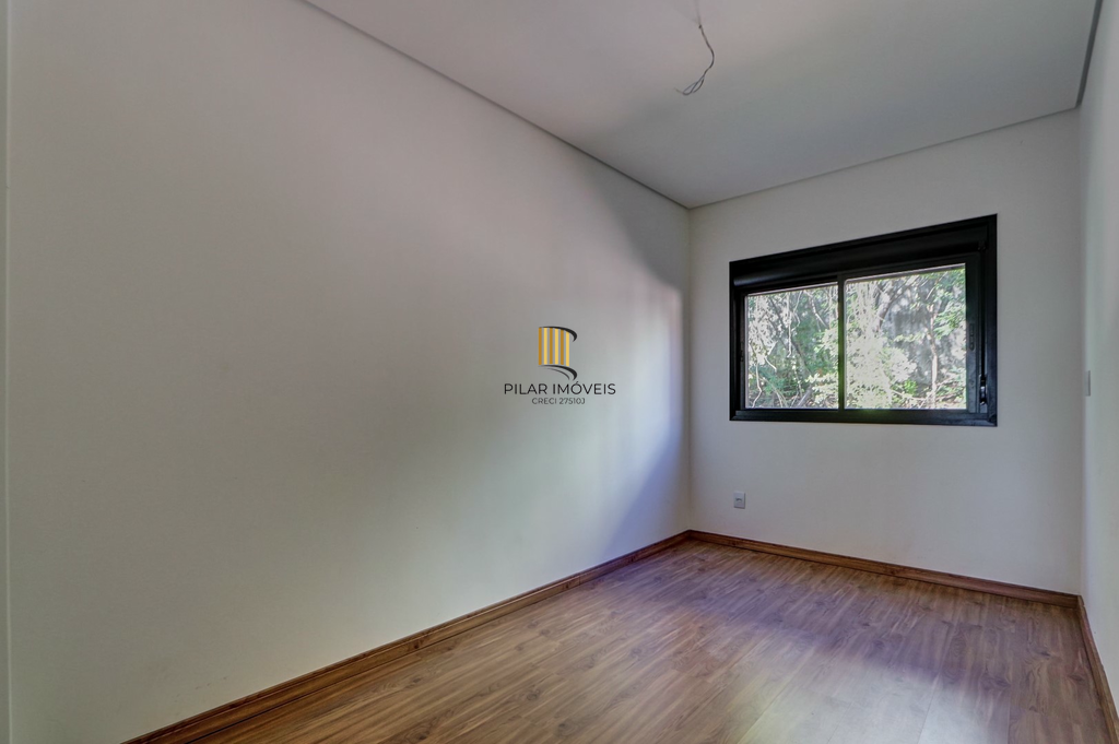 Casa 3 dormitórios no bairro Chácara das Pedras