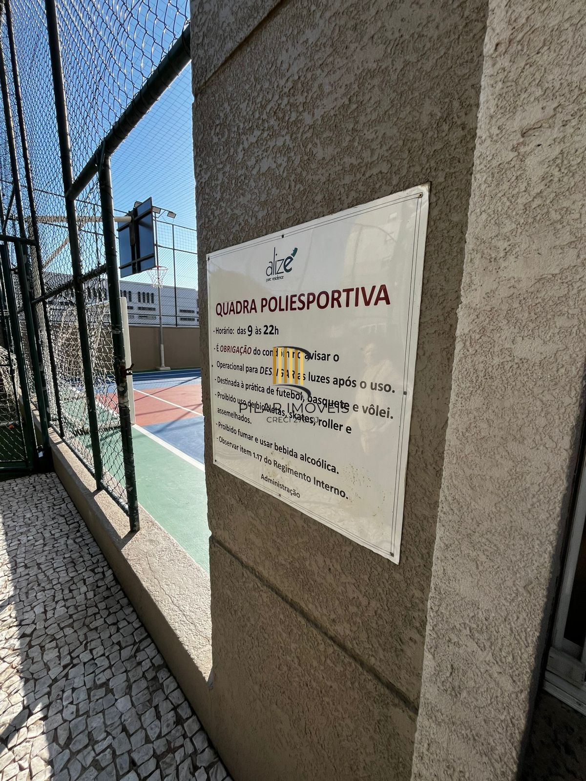 Lindo apto no Jardim Europa, 10º andar, sol e vista, mobiliado, 02 vagas fixas