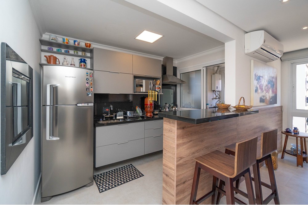 Apartamento 2 dormitórios no bairro Menino Deus