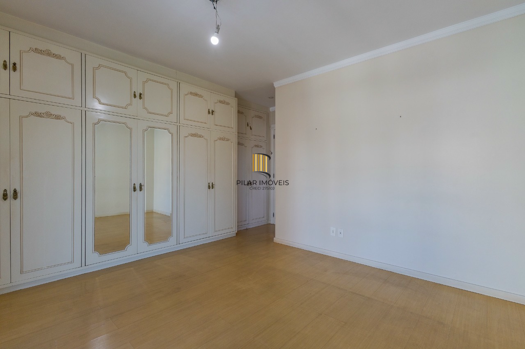 Apartamento 3 dormitórios no bairro Petrópolis