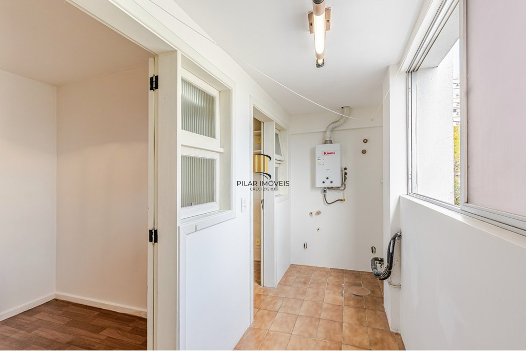 Apartamento 3 dormitórios no bairro Mont Serrat