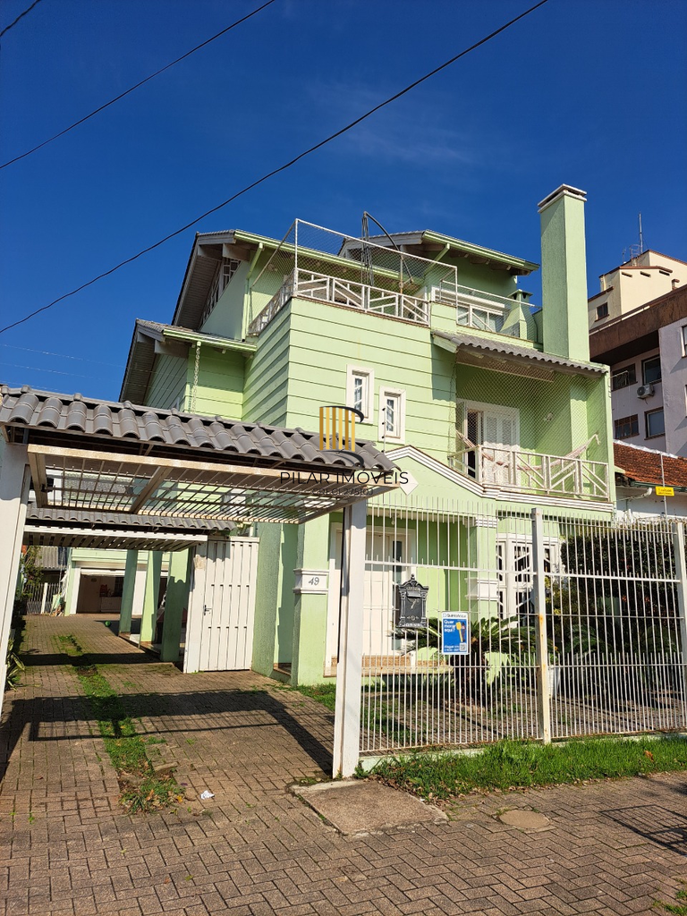 Casa 4 dormitórios no bairro Cristal