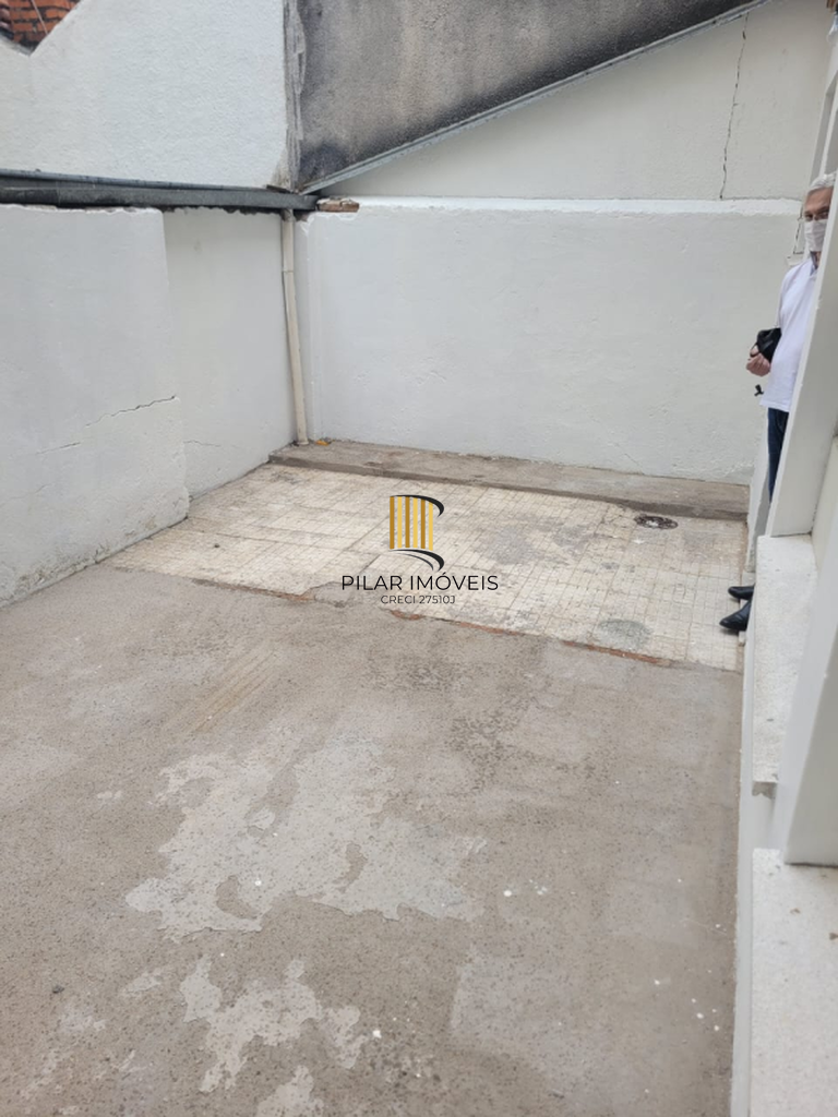 Prédio Residencial no bairro Bom Fim