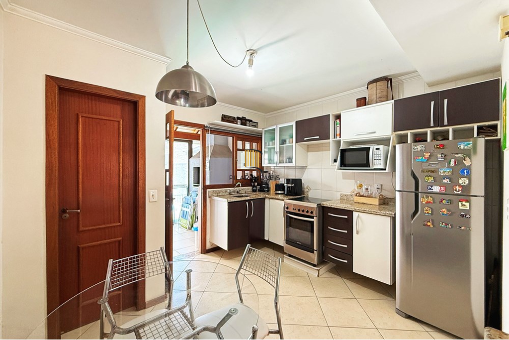 Casa de Condomínio 3 dormitórios no bairro Ipanema