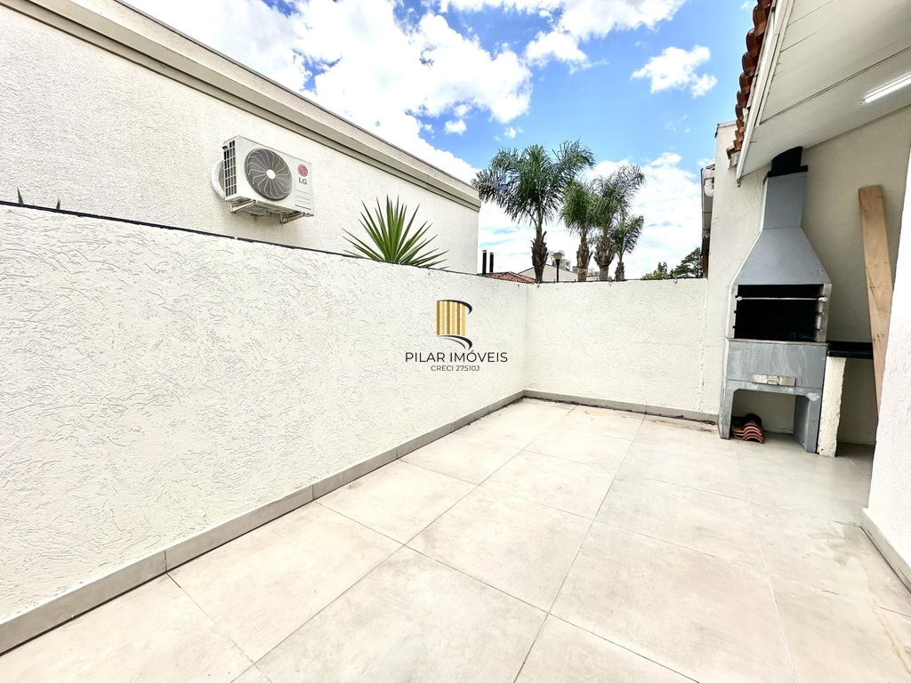 Casa de Condomínio 2 dormitórios no bairro Hípica