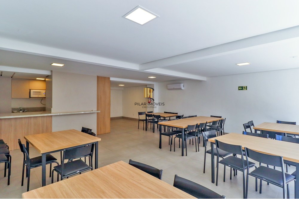 Apartamento 2 dormitórios no bairro Três Figueiras