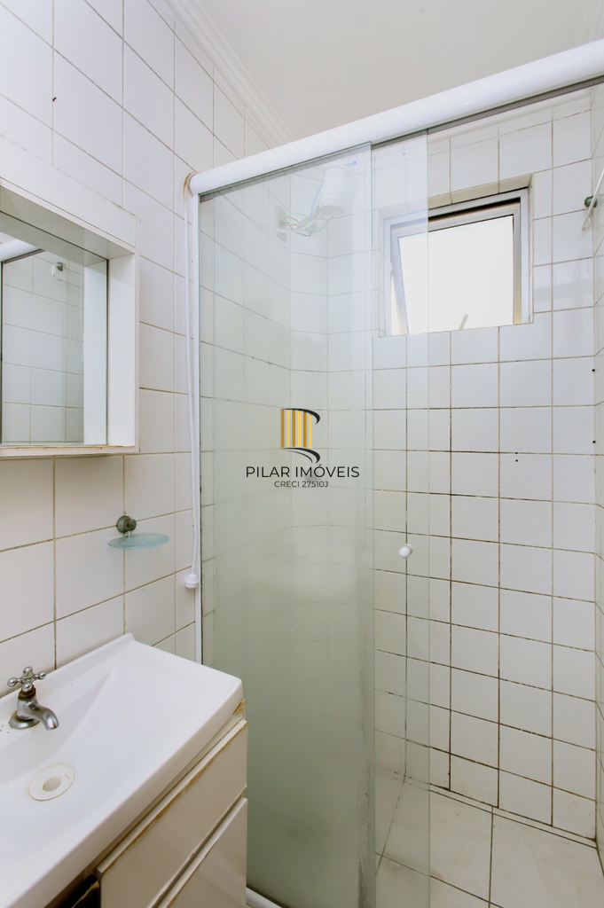Apartamento 2 dormitórios no bairro Rubem Berta