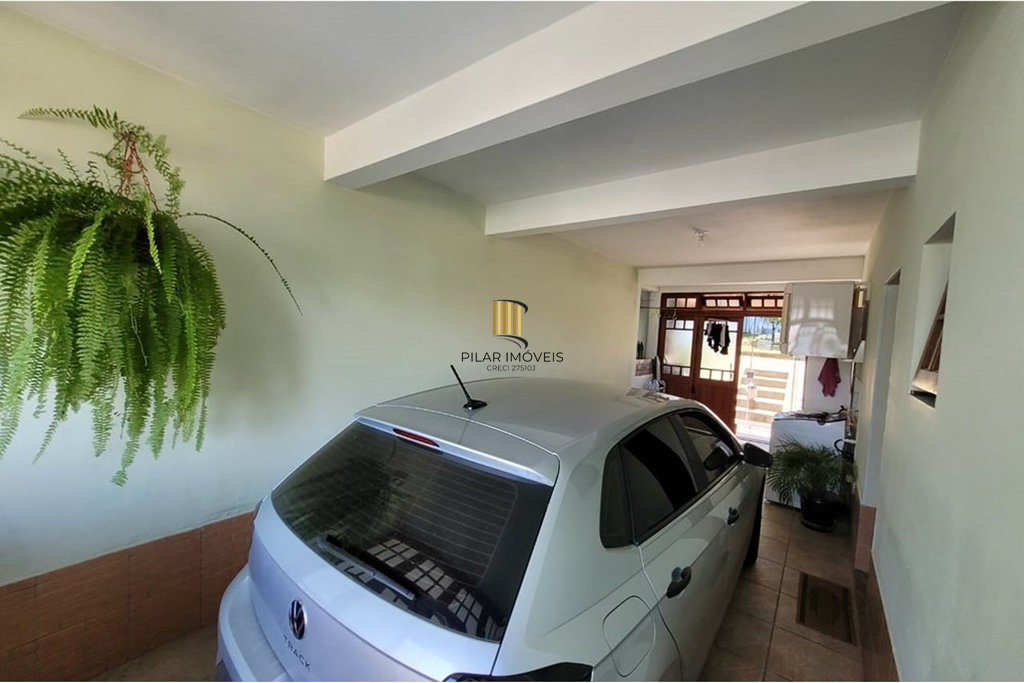 Casa 3 dormitórios no bairro Santa Isabel