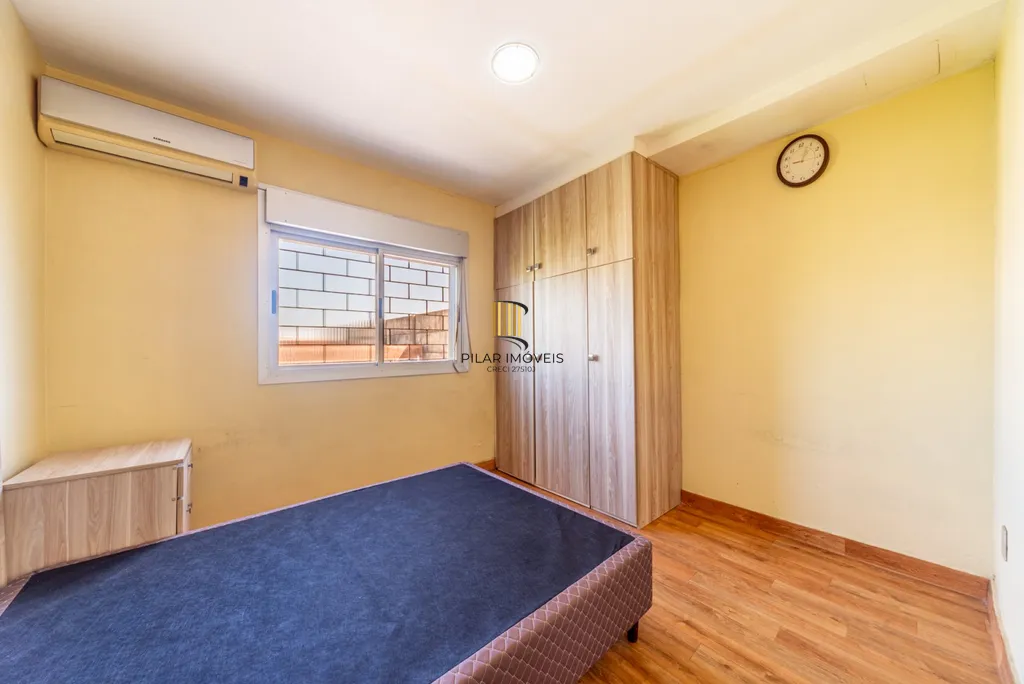 Casa 4 dormitórios no bairro Sarandi