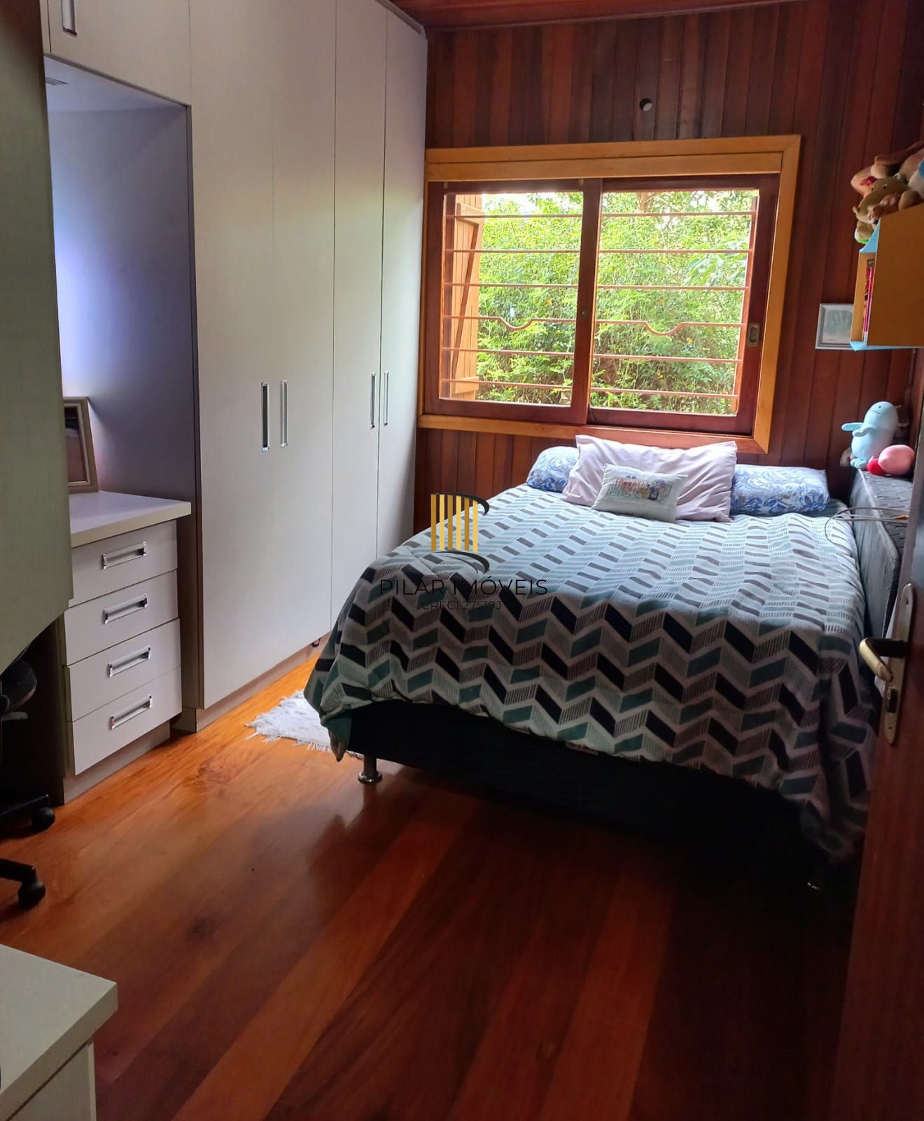 Excelente casa, 03 dorm com suite, 150 m²