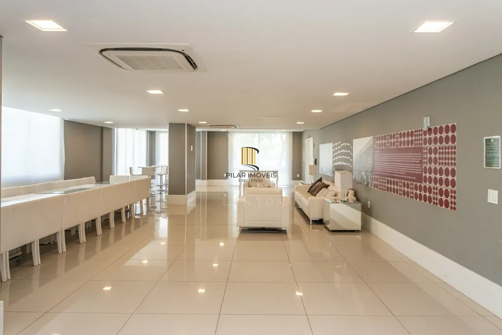 Apartamento 4 dormitórios no bairro Menino Deus