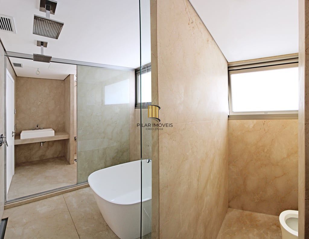 Apartamento 3 dormitórios no bairro Moinhos de Vento