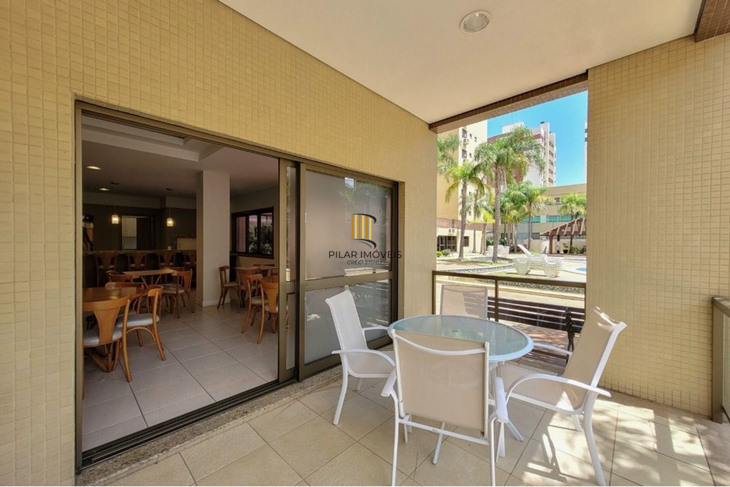 Apartamento 3 dormitórios no bairro Menino Deus