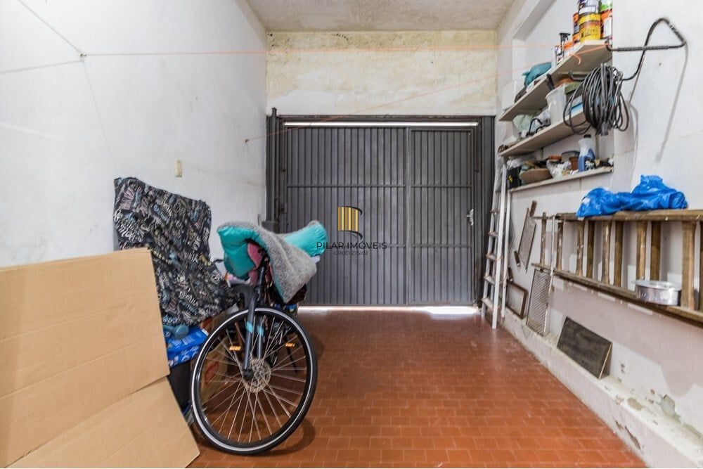 Casa 3 dormitórios no bairro Santana