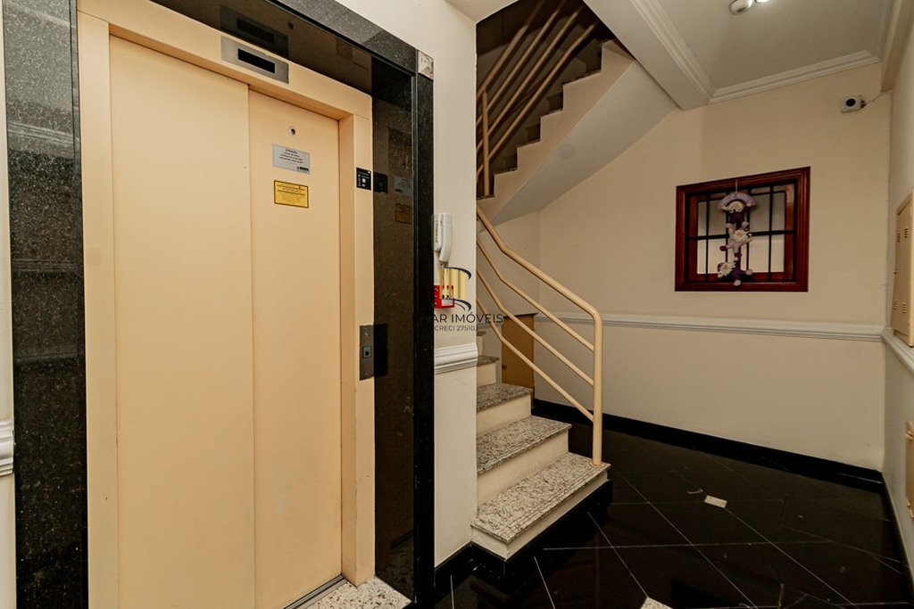 Apartamento 2 dormitórios no bairro Menino Deus