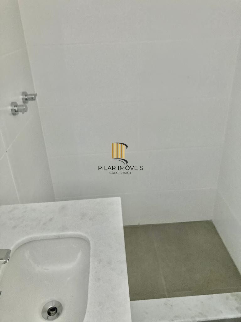 Apartamento 2 dormitórios no bairro Passo da Areia