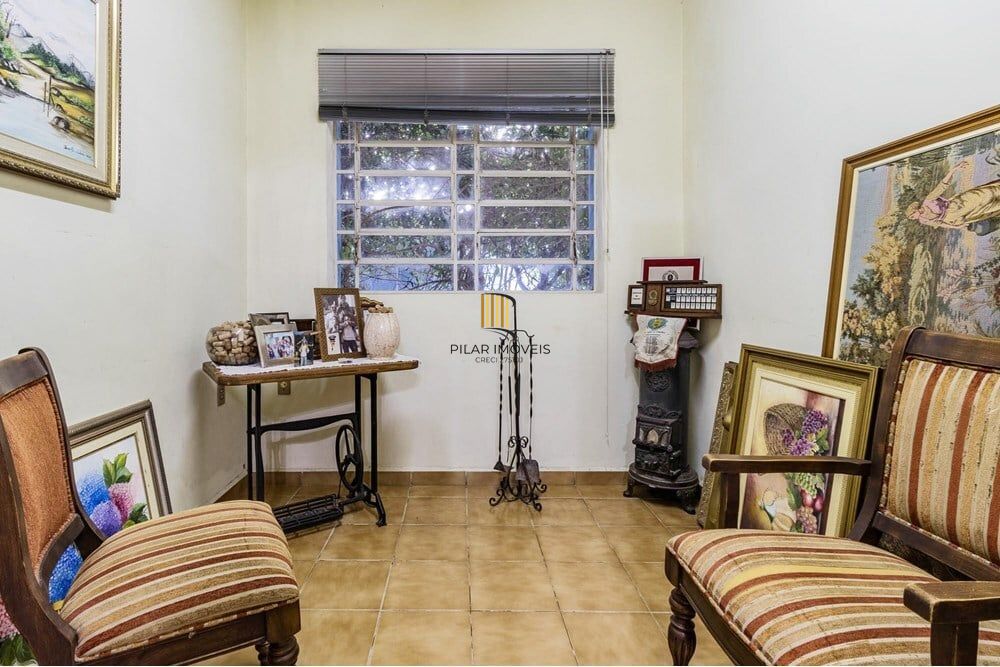 Casa 3 dormitórios no bairro Partenon