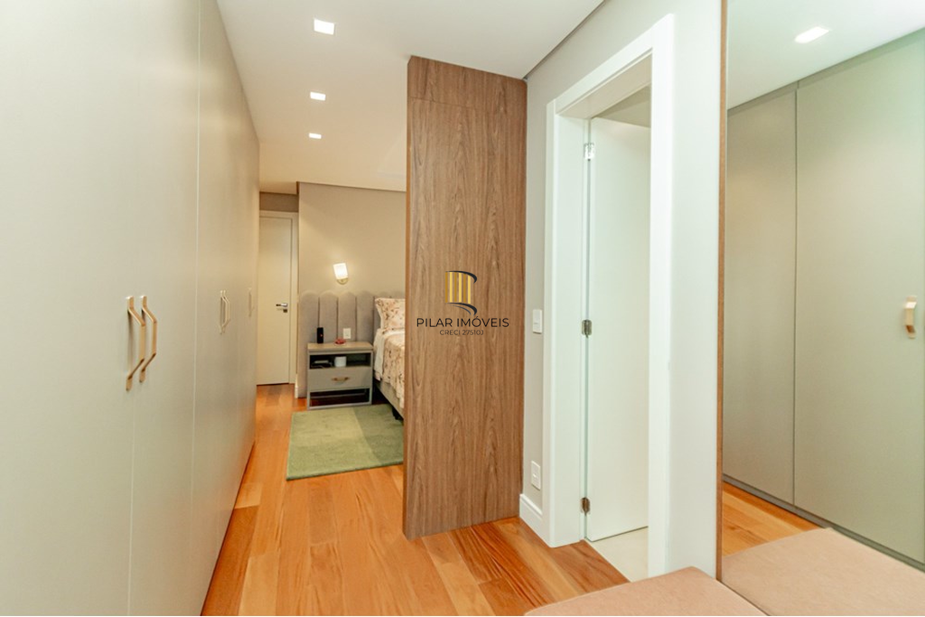 Apartamento 3 dormitórios no bairro Menino Deus