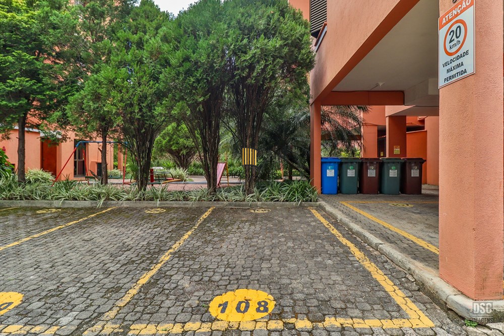 Apartamento 3 dormitórios no bairro Jardim Carvalho