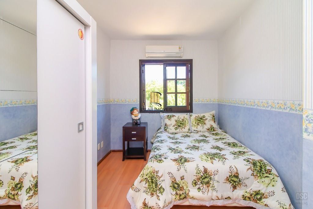 Casa 3 dormitórios no bairro Cavalhada