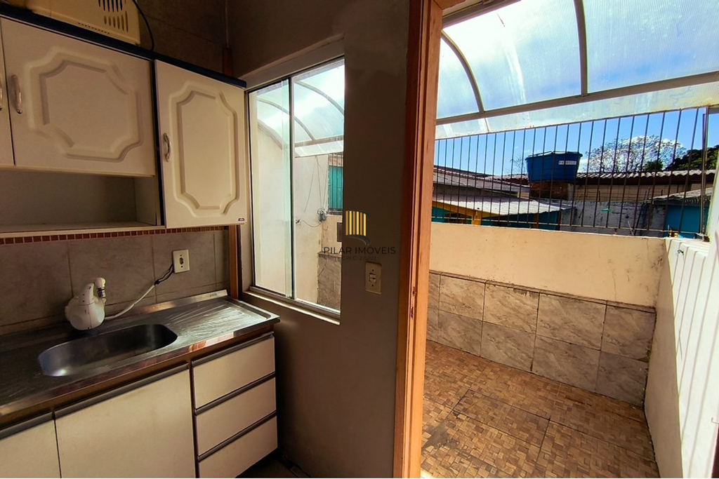 Casa 2 dormitórios no bairro Viamópolis