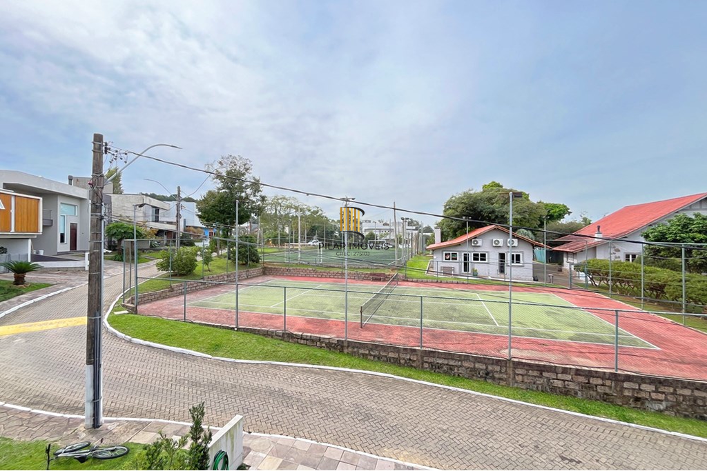 Casa de Condomínio 4 dormitórios no bairro Hípica