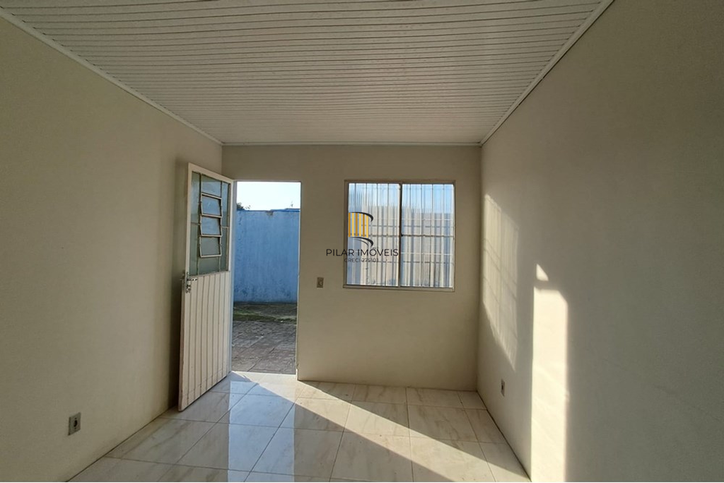 Casa 2 dormitórios no bairro Formoza
