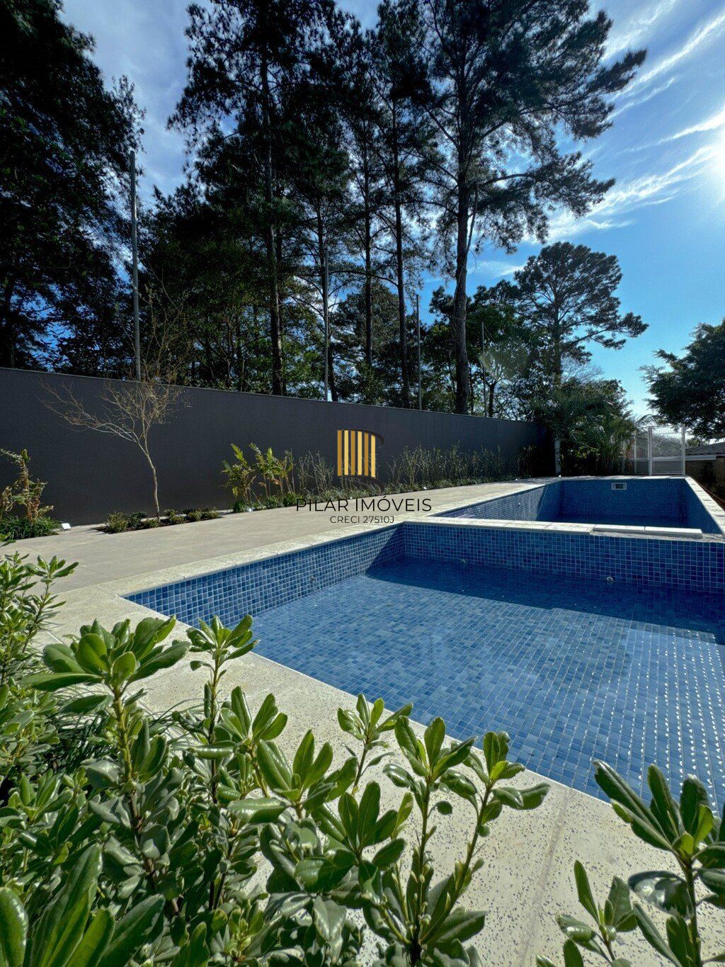Apartamento 2 dormitórios no bairro Jardim Sabará