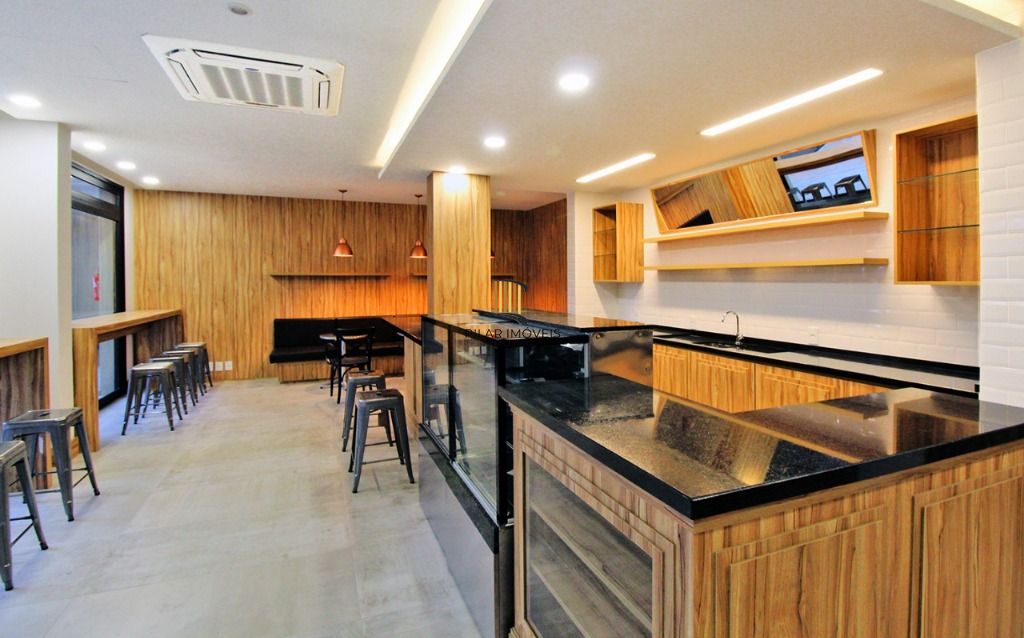 Apartamento 2 dormitórios no bairro Central Parque