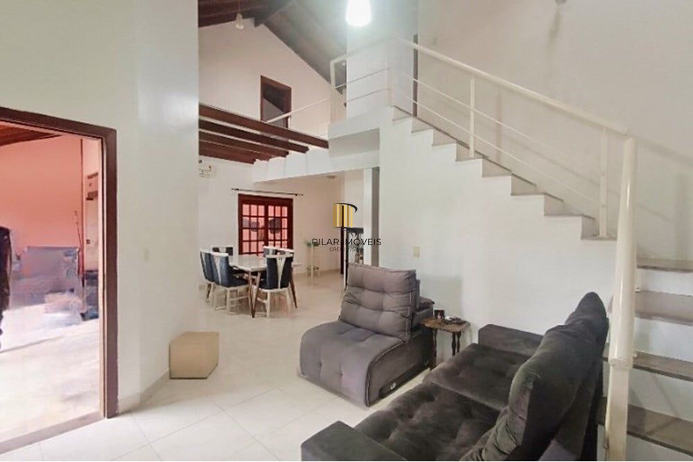 Casa de Condomínio 3 dormitórios no bairro São Lucas