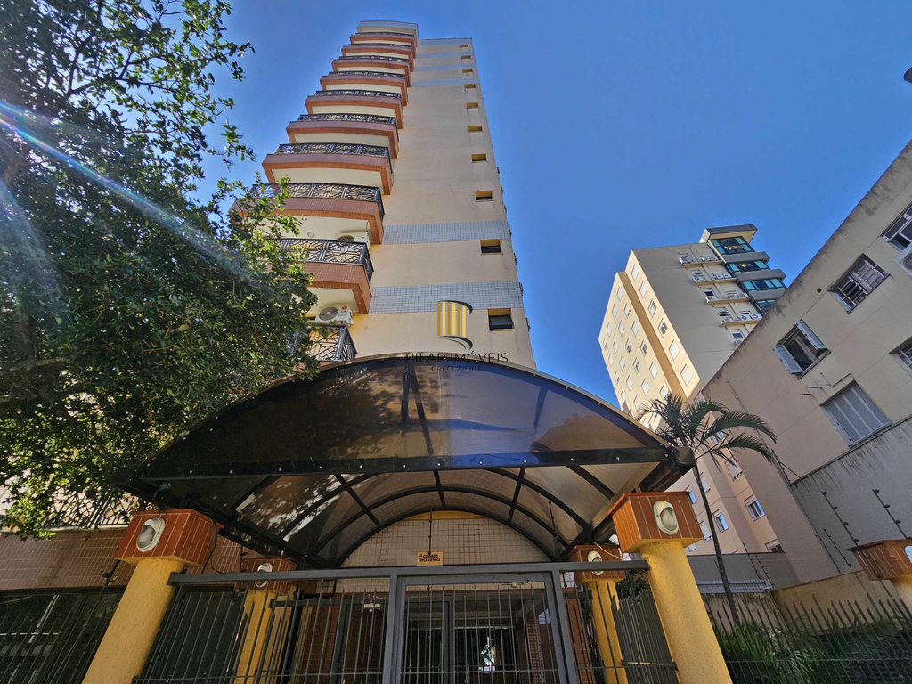 Apartamento 3 dormitórios no bairro Menino Deus