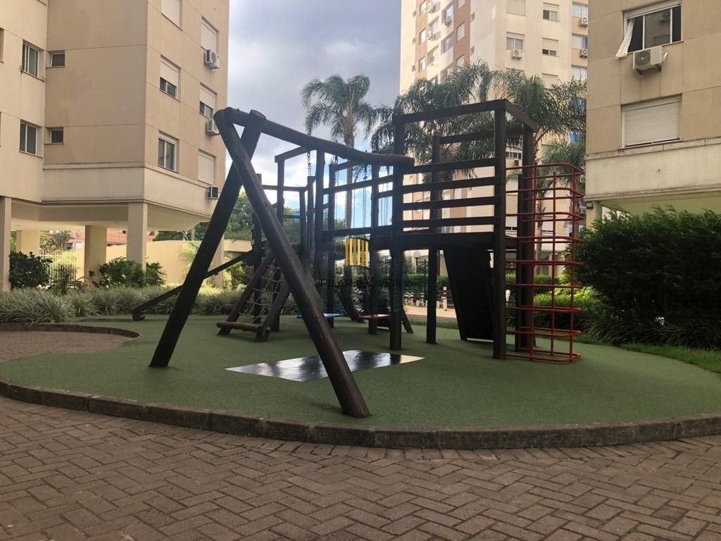 Apartamento 2 dormitórios no bairro Vila Ipiranga