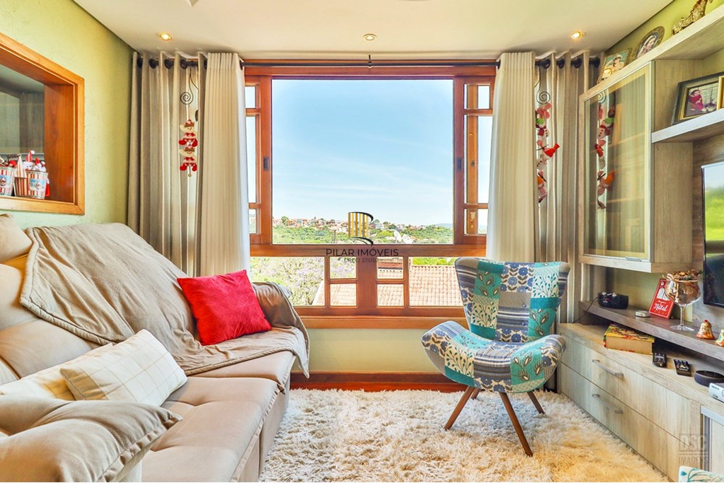 Casa de Condomínio 3 dormitórios no bairro Ipanema