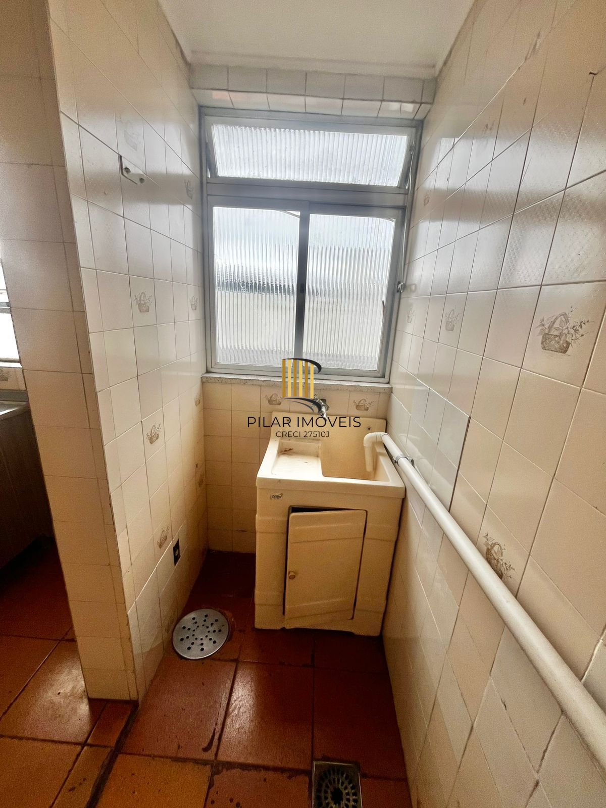 Apto de 01 dorm, 5º andar, elevador, vista, bairro Passo da Areia com 40,24 m²