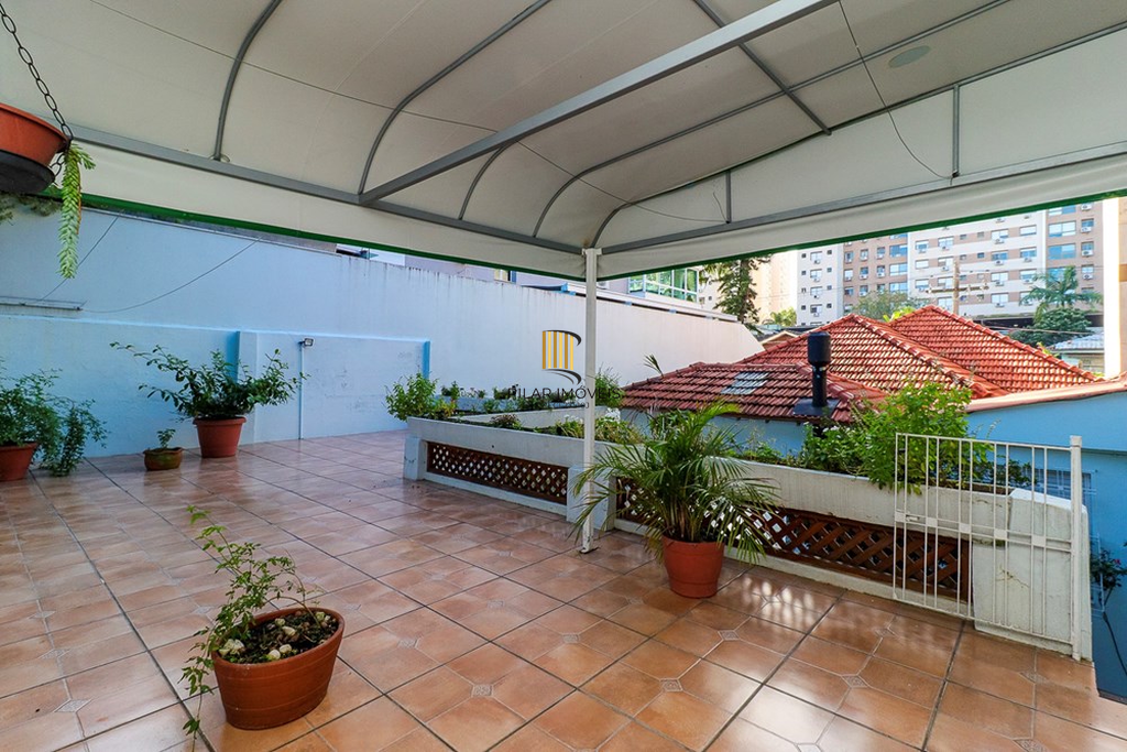 Casa 4 dormitórios no bairro Passo da Areia