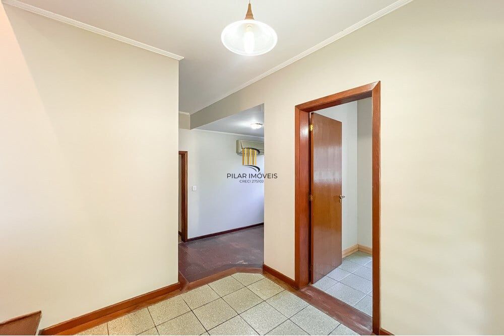 Apartamento 4 dormitórios no bairro Igara