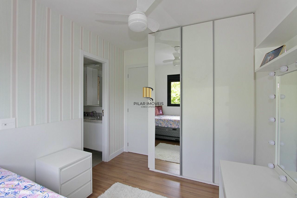 Apartamento 3 dormitórios no bairro Menino Deus
