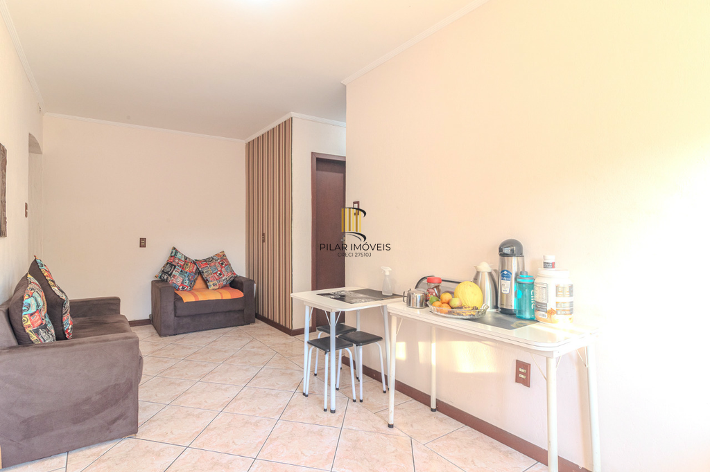 Apartamento 2 dormitórios no bairro Centro