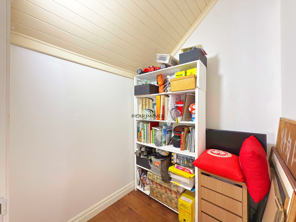 Casa de Condomínio 3 dormitórios no bairro Jardim Carvalho