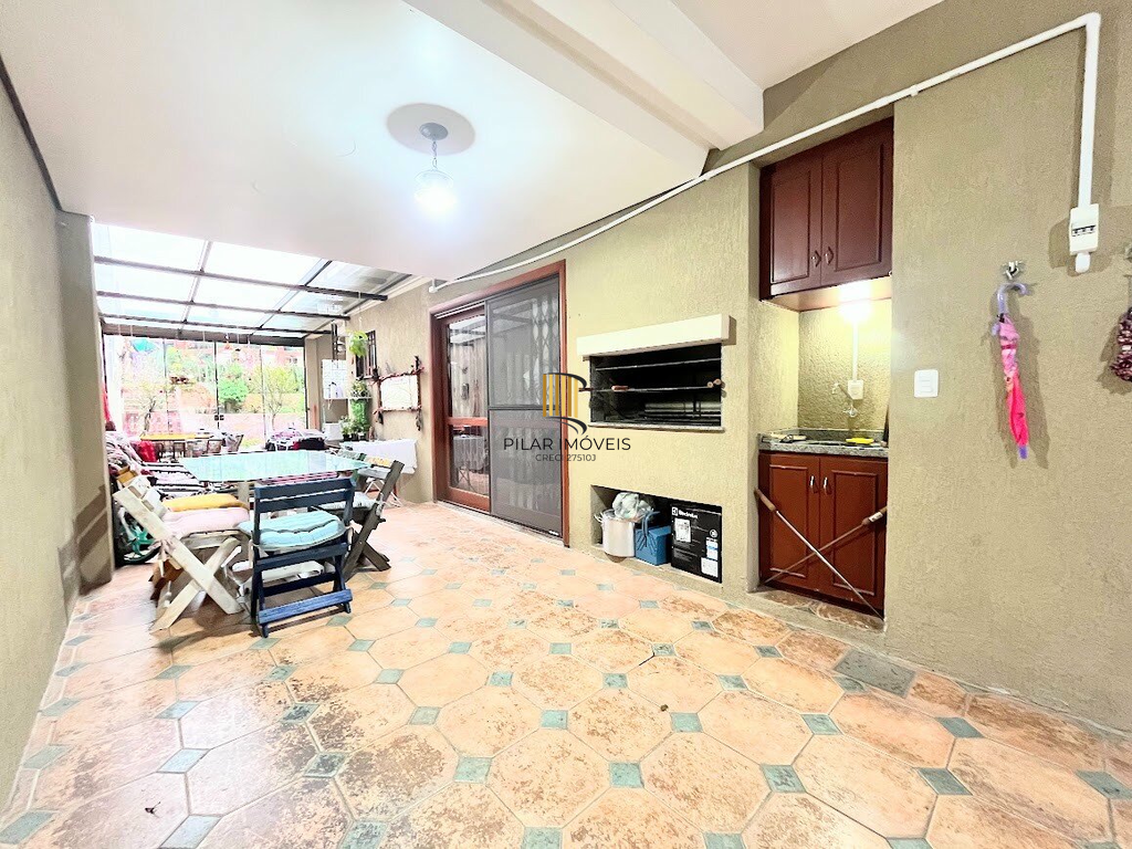 Casa 3 dormitórios no bairro Espírito Santo