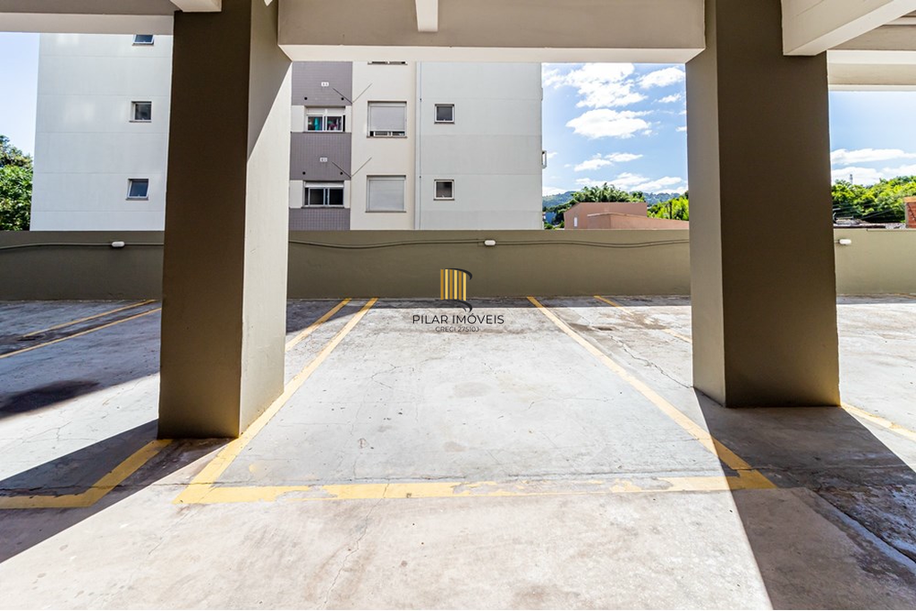 Apartamento 2 dormitórios no bairro Cavalhada