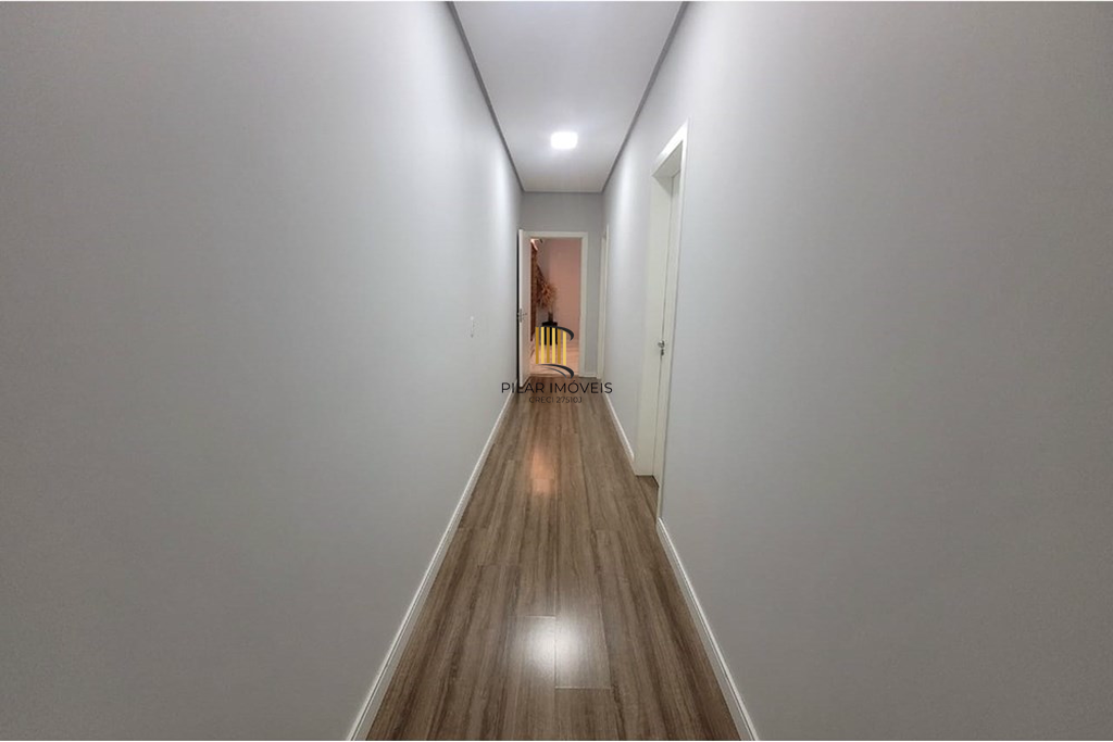 Casa 4 dormitórios no bairro Centro