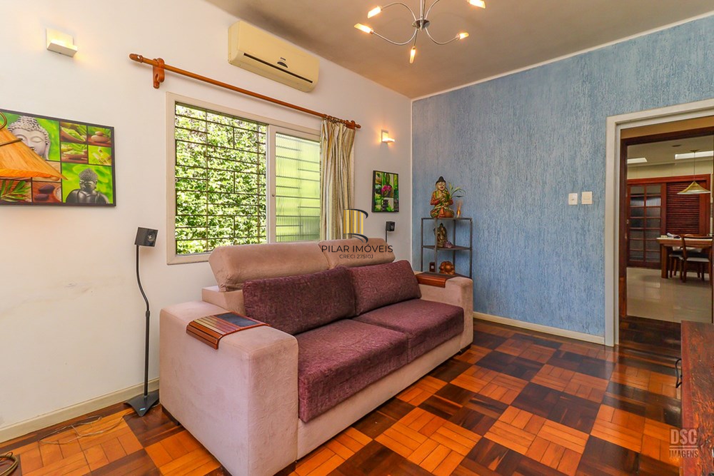 Casa 3 dormitórios no bairro Passo da Areia - Pilar Imóveis