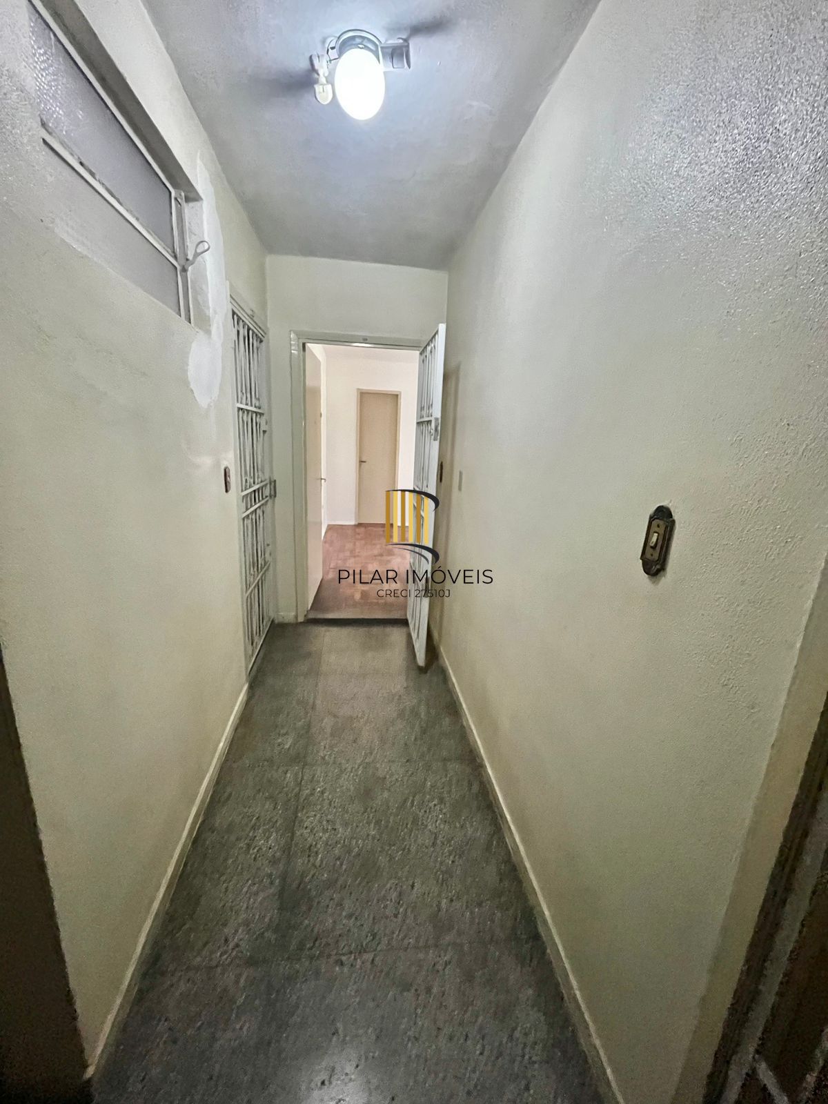 Apto 01 dorm, térreo, na Domingos Seguézio, 42,59 m², próximo ao Iguatemi