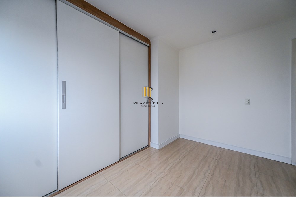 Apartamento 2 dormitórios no bairro Camaquã