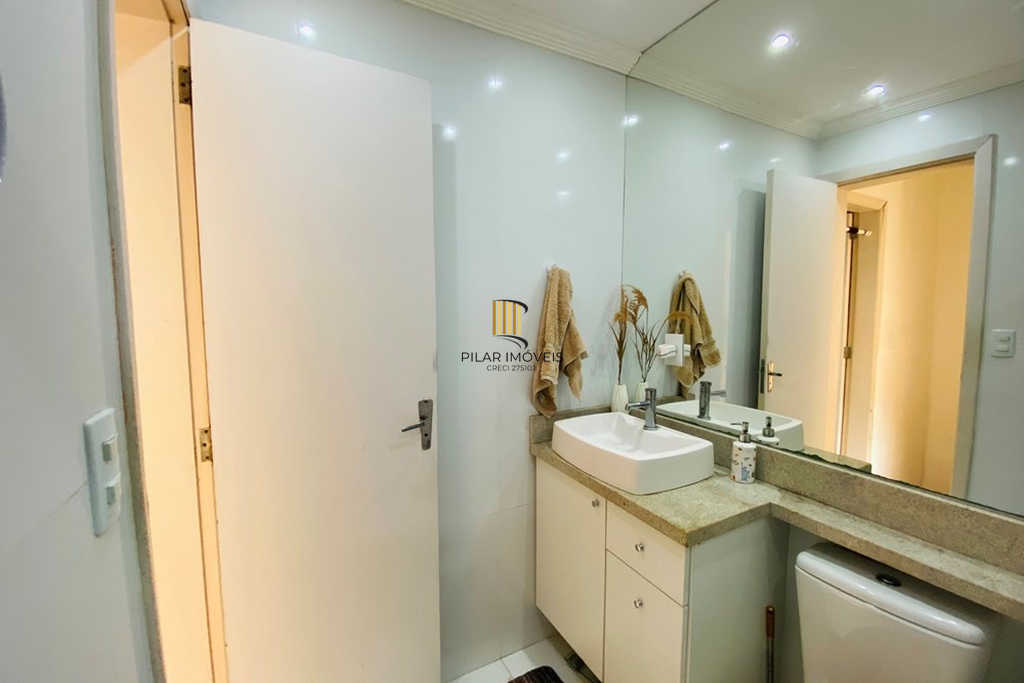 Casa de Condomínio 2 dormitórios no bairro Rio Branco