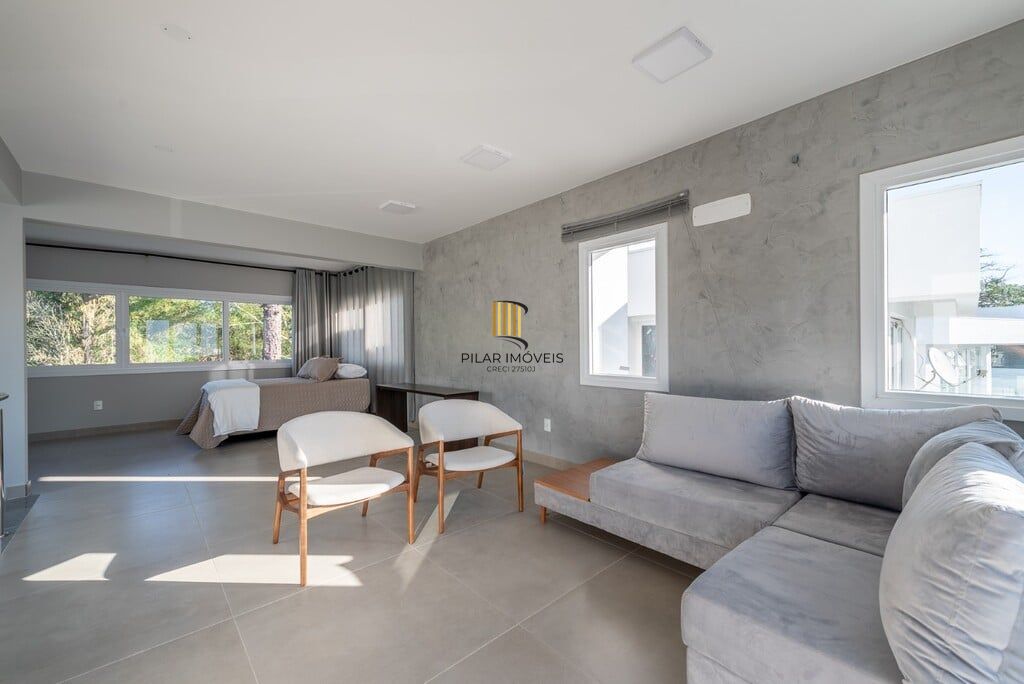 Casa de Condomínio 3 dormitórios no bairro Ipanema