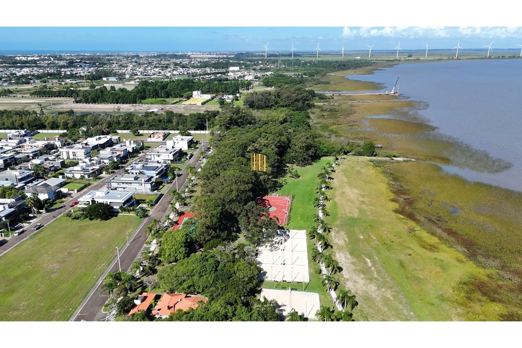 Casa de Condomínio 4 dormitórios no bairro Morada do Sol