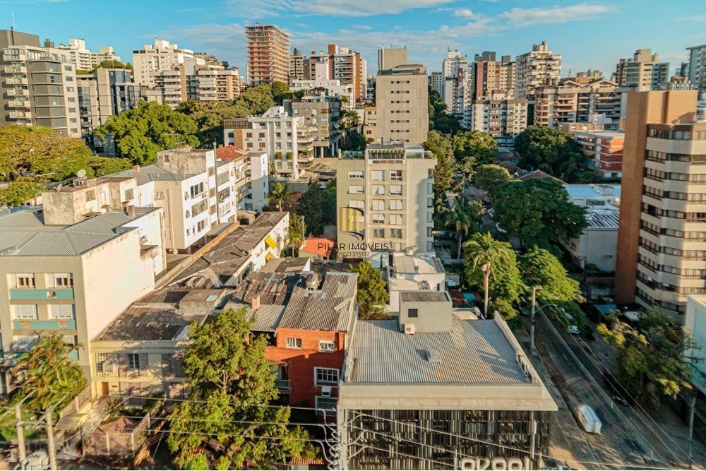 Cobertura 3 dormitórios no bairro Moinhos de Vento
