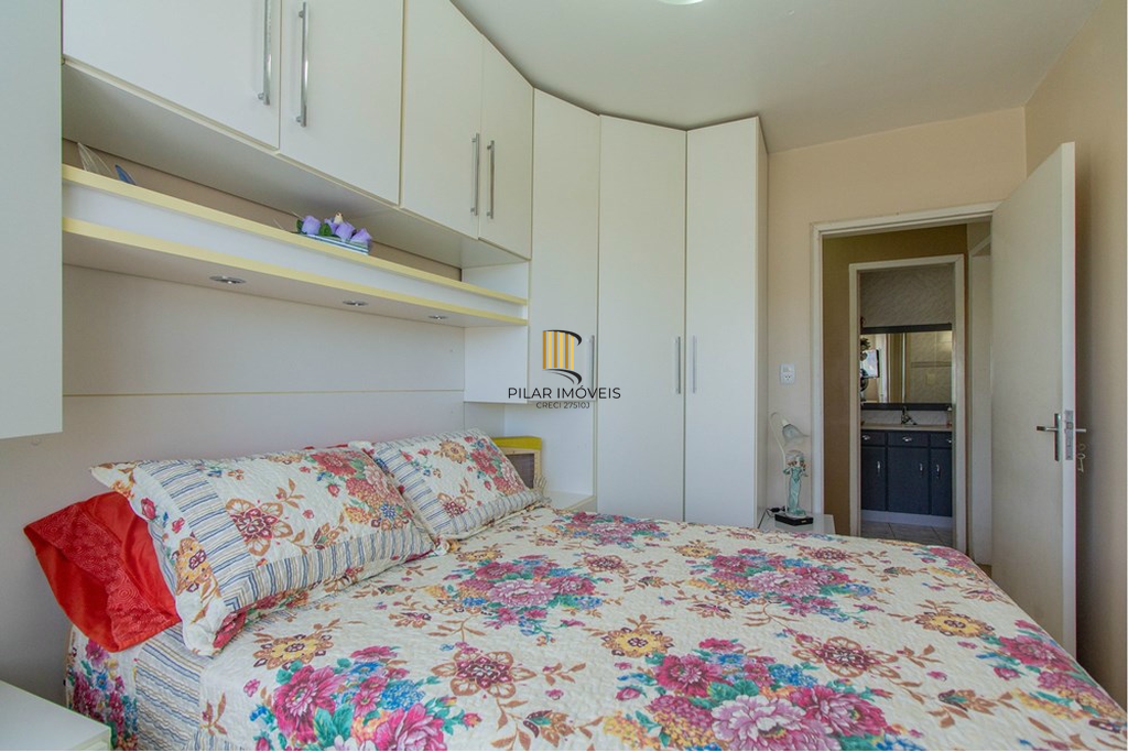 Apartamento 2 dormitórios no bairro Vila Ipiranga